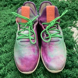 Pharrell Williams x Adidas Hu